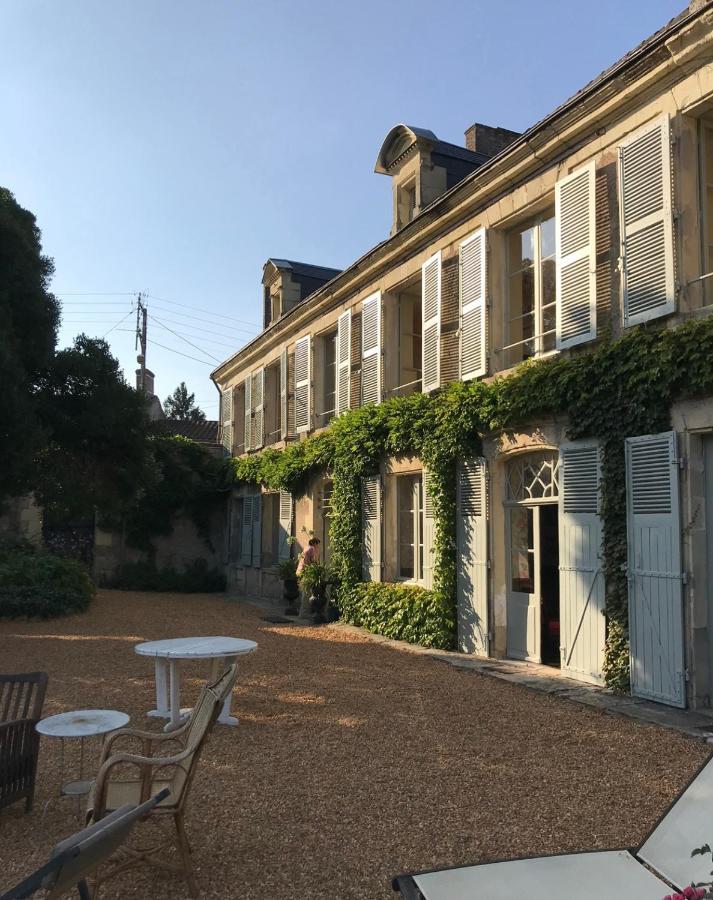Chambres D'Hotes Le Clos De Bonneval Saint-Jean-de-Thouars Buitenkant foto